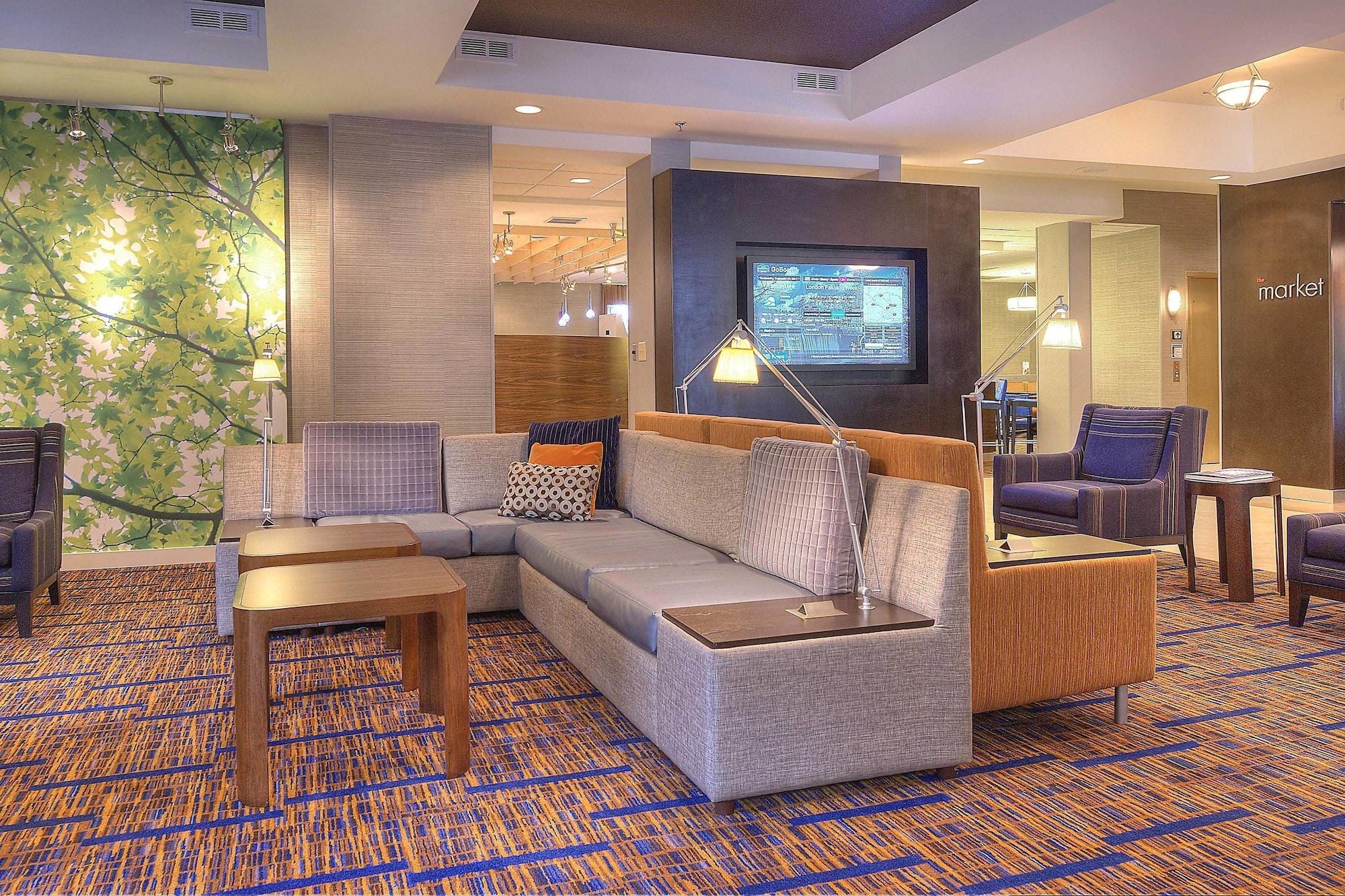 Courtyard Raleigh Crabtree Valley Экстерьер фото