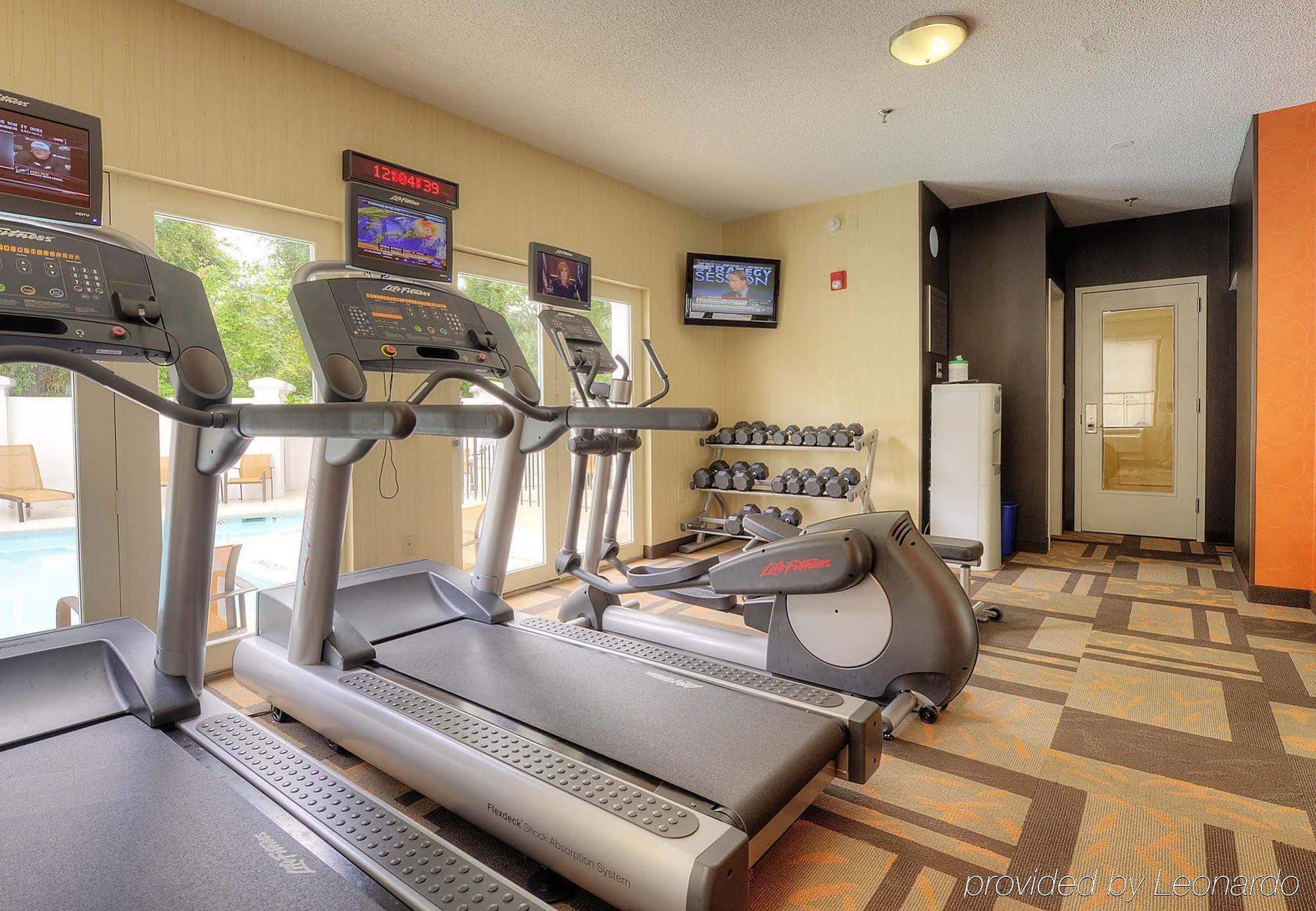 Courtyard Raleigh Crabtree Valley Экстерьер фото