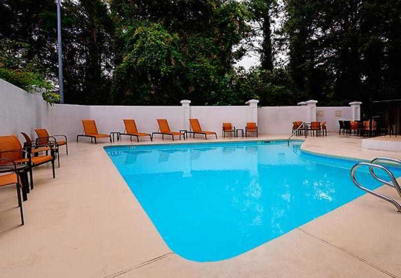 Courtyard Raleigh Crabtree Valley Экстерьер фото